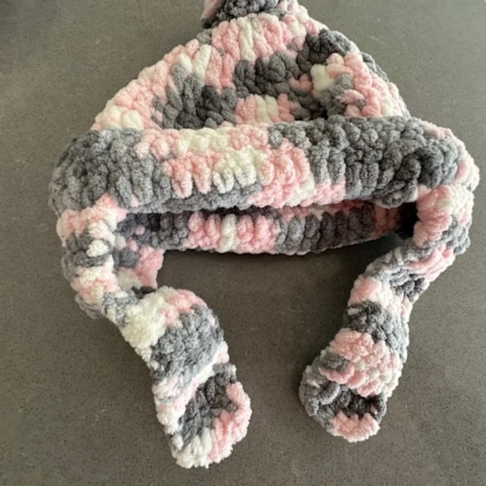 New Handmade Crochet Baby 3-Piece Set (33